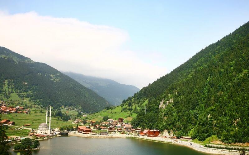 Trabzon gezilecek yerler Uzungöl