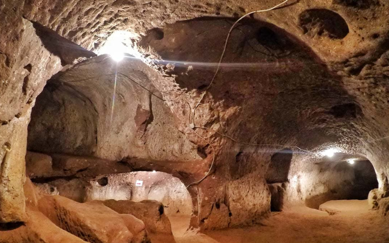 Ağırnas Yeraltı Şehri