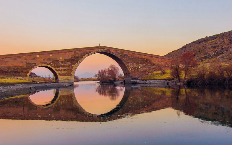 Tekgöz Köprüsü