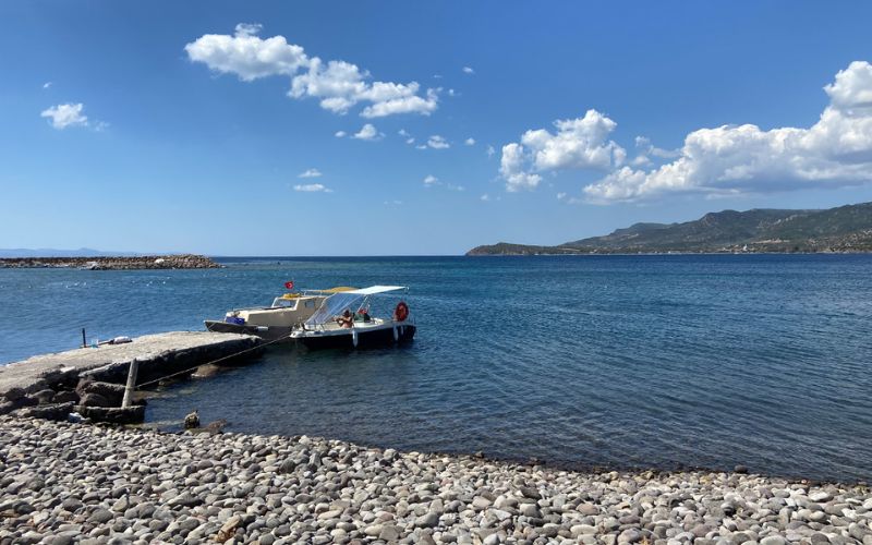 Assos Sivrice Koyu