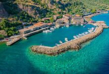 Assos